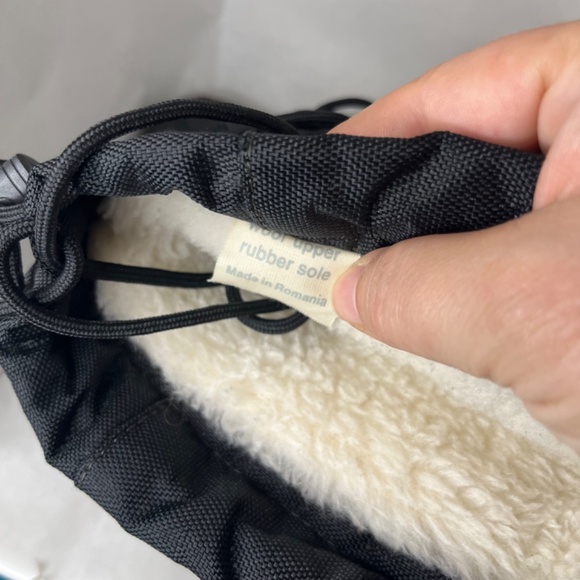 J Crew Womens Snow Boots Black Yellow Gray Plaid Shearling Lining Classic Size 9 - Picture 5 of 11